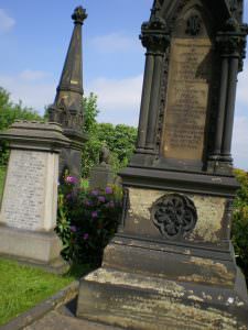 Undercliffe Cemetery Bradford graves